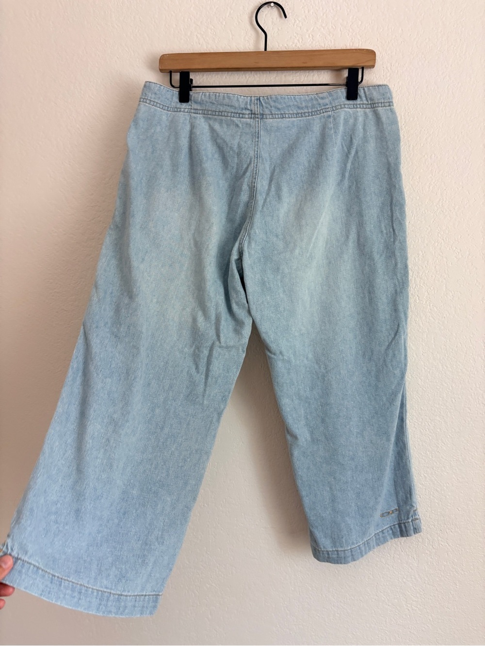 Vintage OP Ocean Pacific 90s Light Wash Cropped Drawstring Cropped Capri Denim - Picture 7 of 9